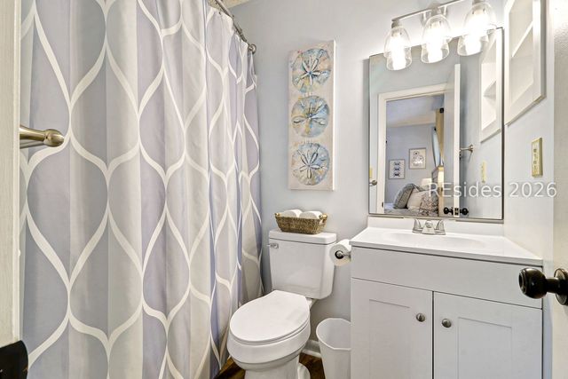 45 Folly Field Rd Apt 5H, Hilton Head Island, SC 29928