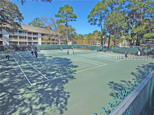 45 Folly Field Rd Apt 5H, Hilton Head Island, SC 29928