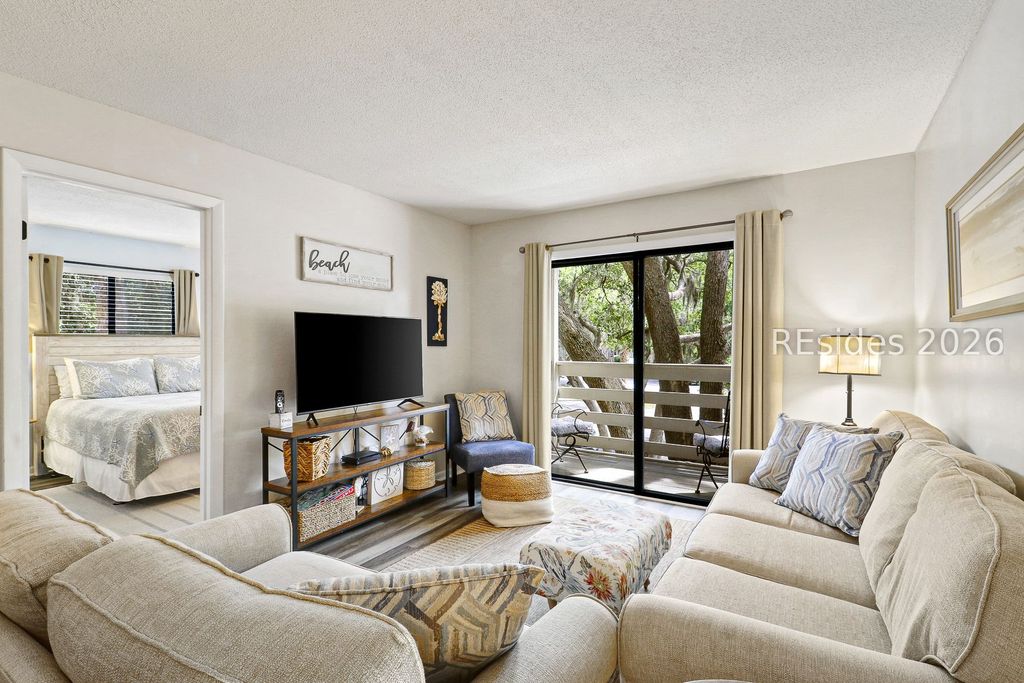 45 Folly Field Rd Apt 5H, Hilton Head Island, SC 29928