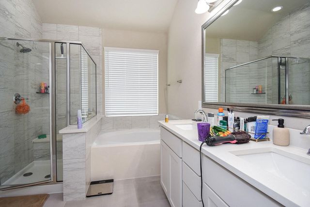 8726 Laurel Crest Drive, Missouri City, TX 77459