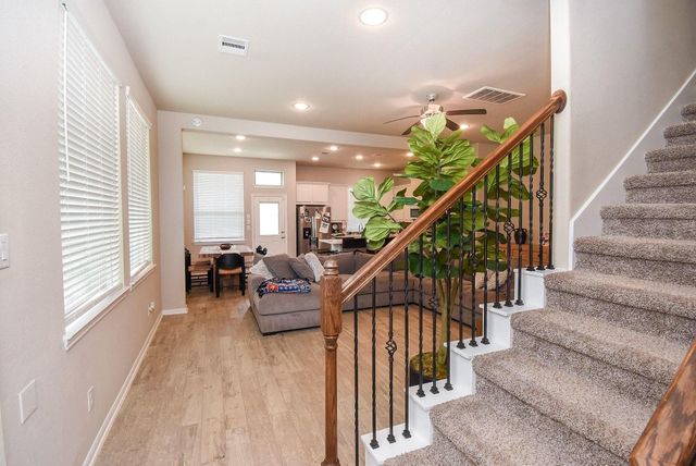 8726 Laurel Crest Drive, Missouri City, TX 77459