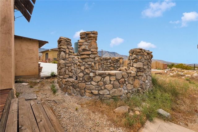 7985 Baker, Lucerne Valley, CA 92356