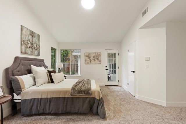 6813 Paseo Del Sol, Elk Grove, CA 95758