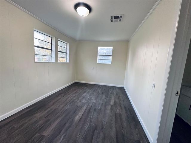 1415 S Stanford Street, Sulphur, LA 70663