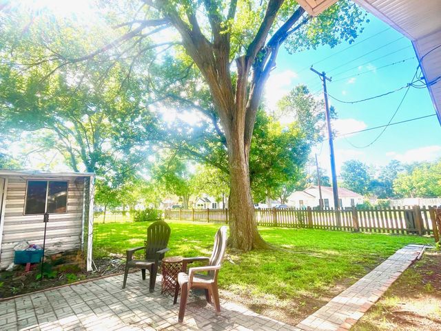 817 Washington Street, Columbus, TX 78934