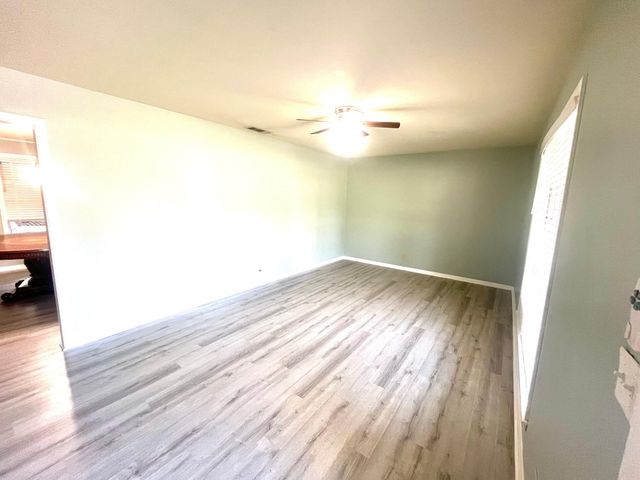 817 Washington Street, Columbus, TX 78934