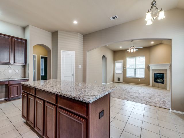 11608 Netleaf Lane, Fort Worth, TX 76244