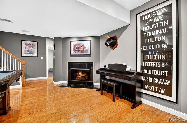 9225 Caddyshack Circle, Sunset Hills, MO 63127