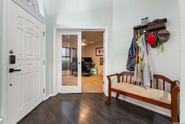 723 Point Creek, San Antonio, TX 78253