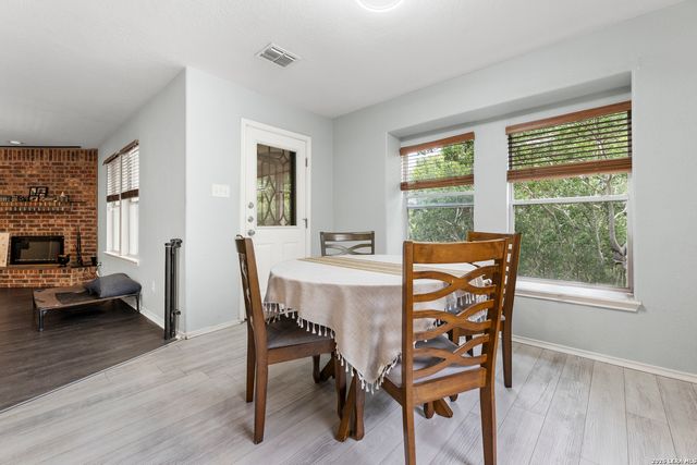 723 Point Creek, San Antonio, TX 78253