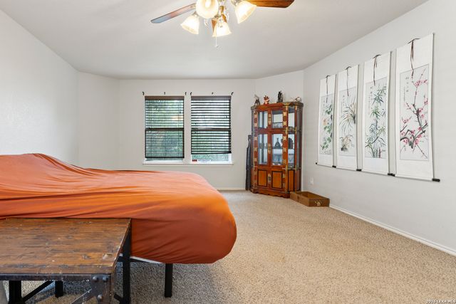 723 Point Creek, San Antonio, TX 78253