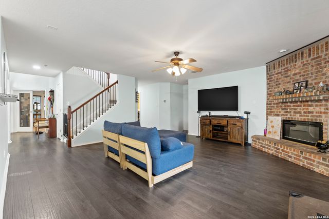 723 Point Creek, San Antonio, TX 78253