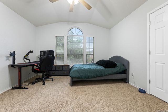 723 Point Creek, San Antonio, TX 78253