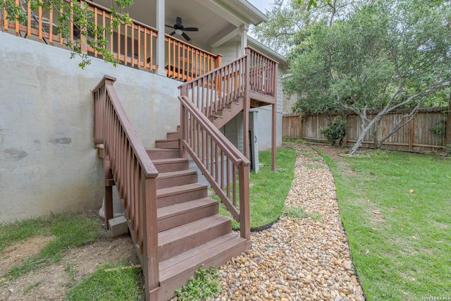 723 Point Creek, San Antonio, TX 78253