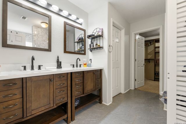723 Point Creek, San Antonio, TX 78253