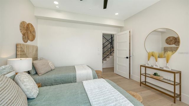 8800 MIDNIGHT PASS ROAD, Sarasota, FL 34242