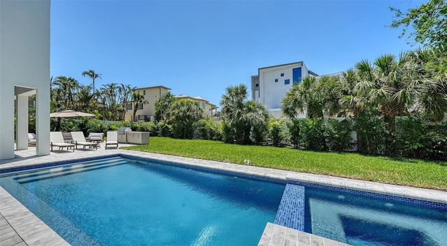 8800 MIDNIGHT PASS ROAD, Sarasota, FL 34242