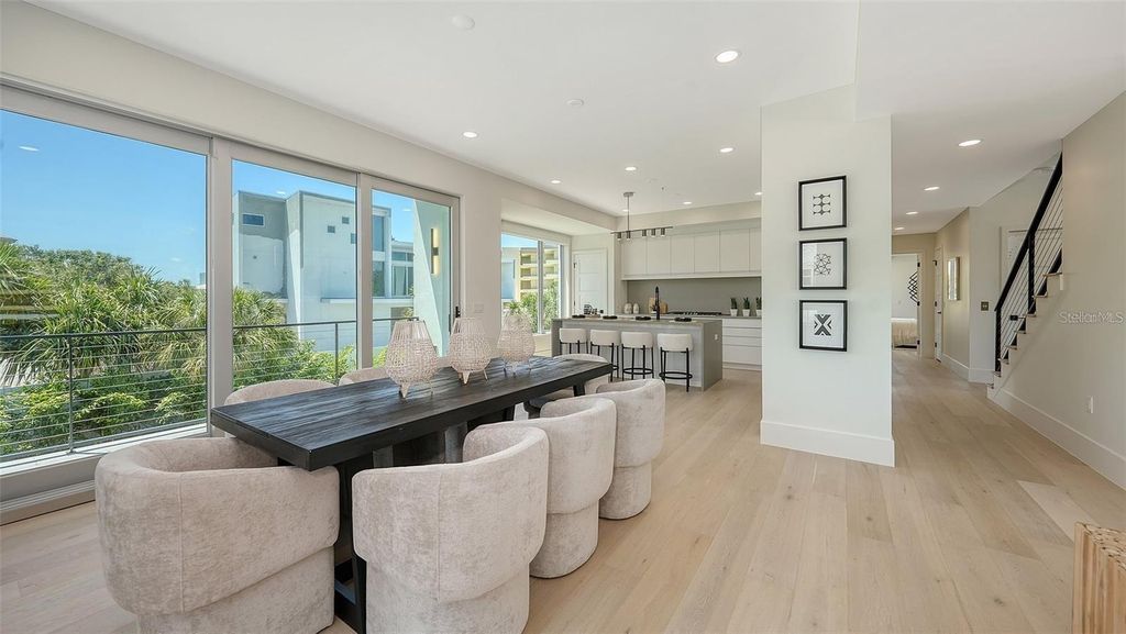 Image 24 of property listing at 8800 MIDNIGHT PASS ROAD, Sarasota, FL 34242