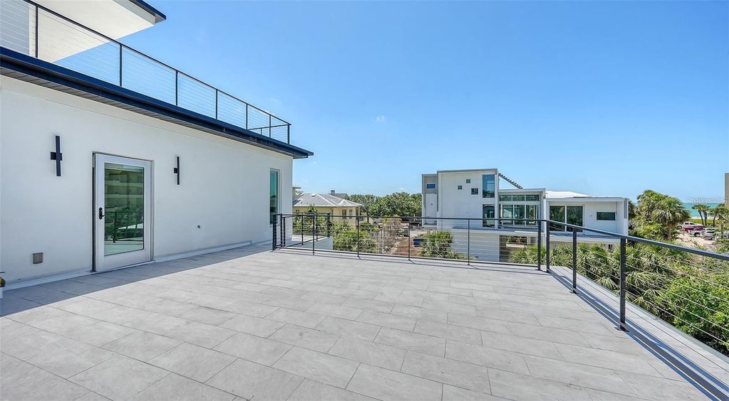 Image 51 of property listing at 8800 MIDNIGHT PASS ROAD, Sarasota, FL 34242