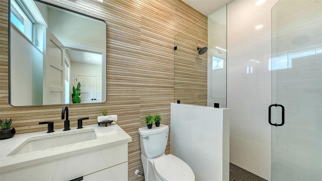 Image 57 of property listing at 8800 MIDNIGHT PASS ROAD, Sarasota, FL 34242