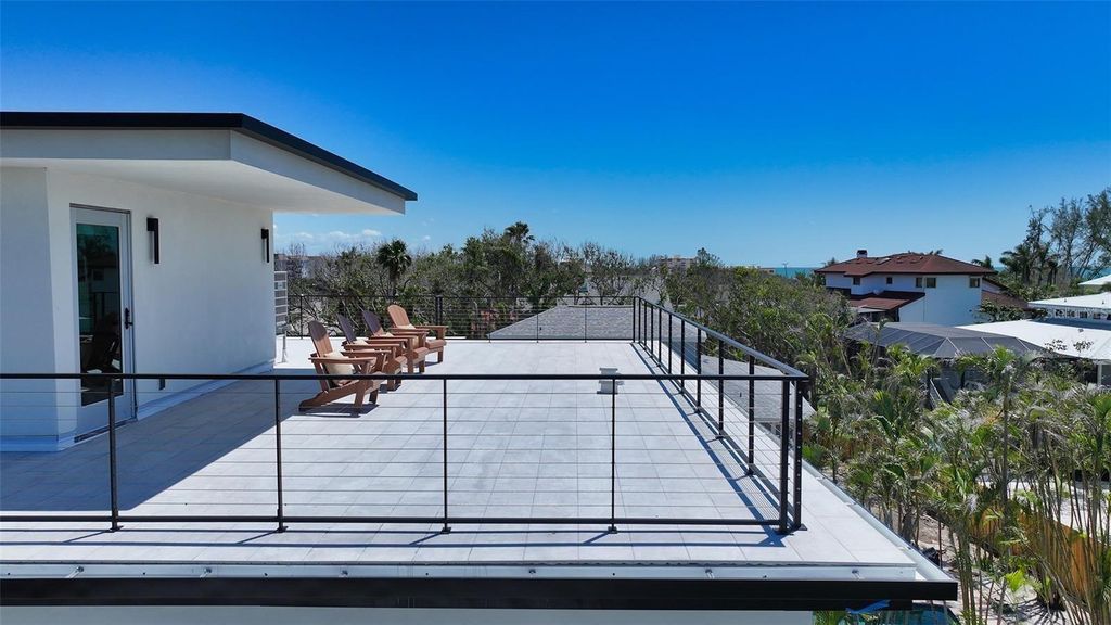 Image 61 of property listing at 8800 MIDNIGHT PASS ROAD, Sarasota, FL 34242