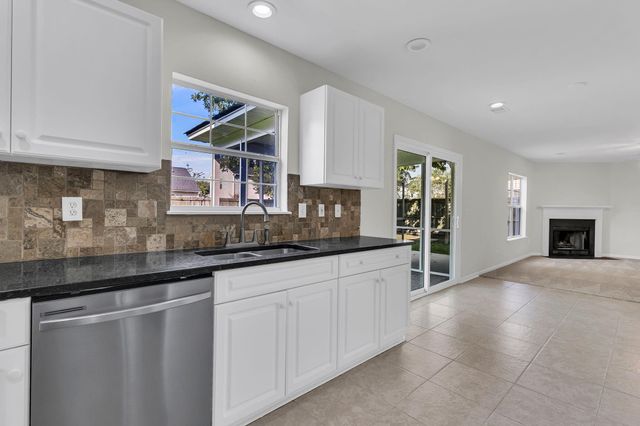 101 Wood Side Drive, Summerville, SC 29485