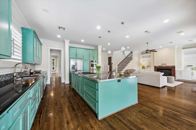1436 Harvard Street, Houston, TX 77008