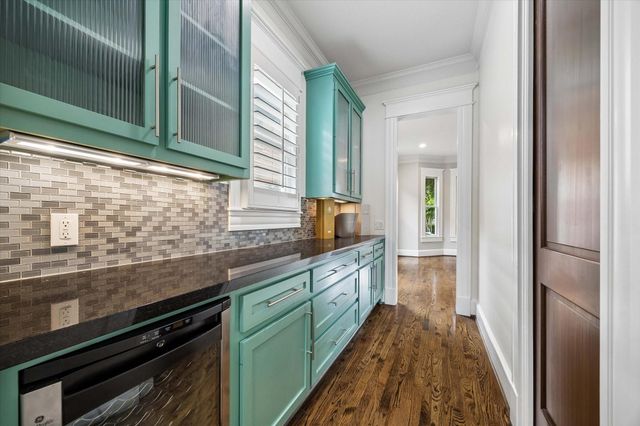 1436 Harvard Street, Houston, TX 77008