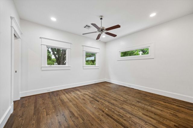 1436 Harvard Street, Houston, TX 77008