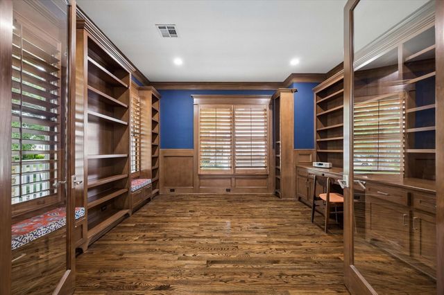 1436 Harvard Street, Houston, TX 77008