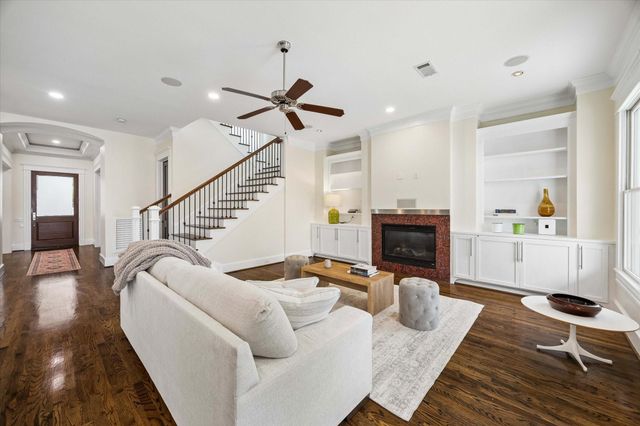 1436 Harvard Street, Houston, TX 77008