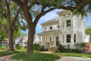 1436 Harvard Street, Houston, TX 77008