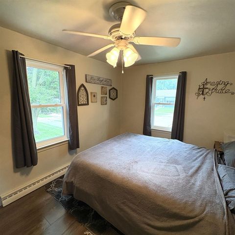 2060 Arthur Avenue, Racine, WI 53405