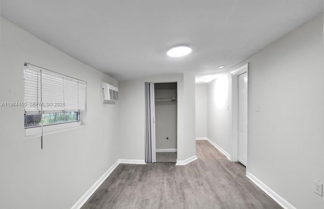 914 NW 80th St, Miami, FL 33150