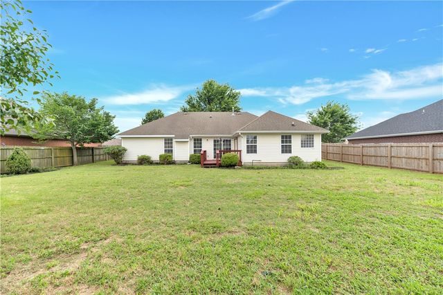 1412 Charles Street, Pea Ridge, AR 72751
