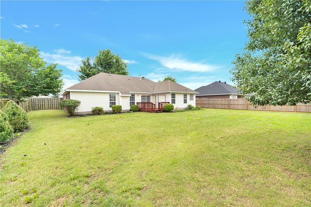 1412 Charles Street, Pea Ridge, AR 72751