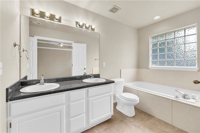 1412 Charles Street, Pea Ridge, AR 72751