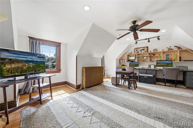 415 Westgate Avenue, University City, MO 63130