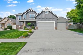 2704 E Juliet Dr, Meridian, ID 83642