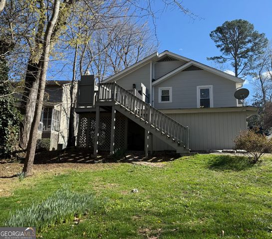 141 York Street, Clarkesville, GA 30523