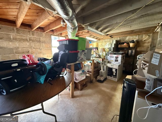 141 York Street, Clarkesville, GA 30523