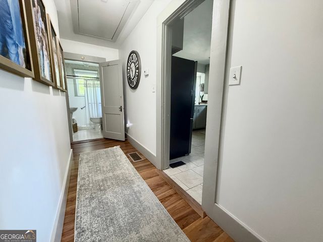 141 York Street, Clarkesville, GA 30523