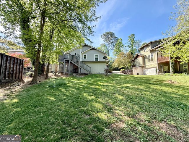 141 York Street, Clarkesville, GA 30523