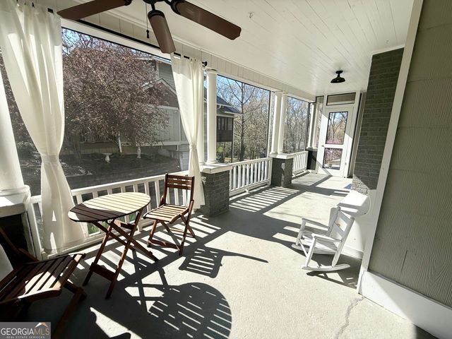 141 York Street, Clarkesville, GA 30523