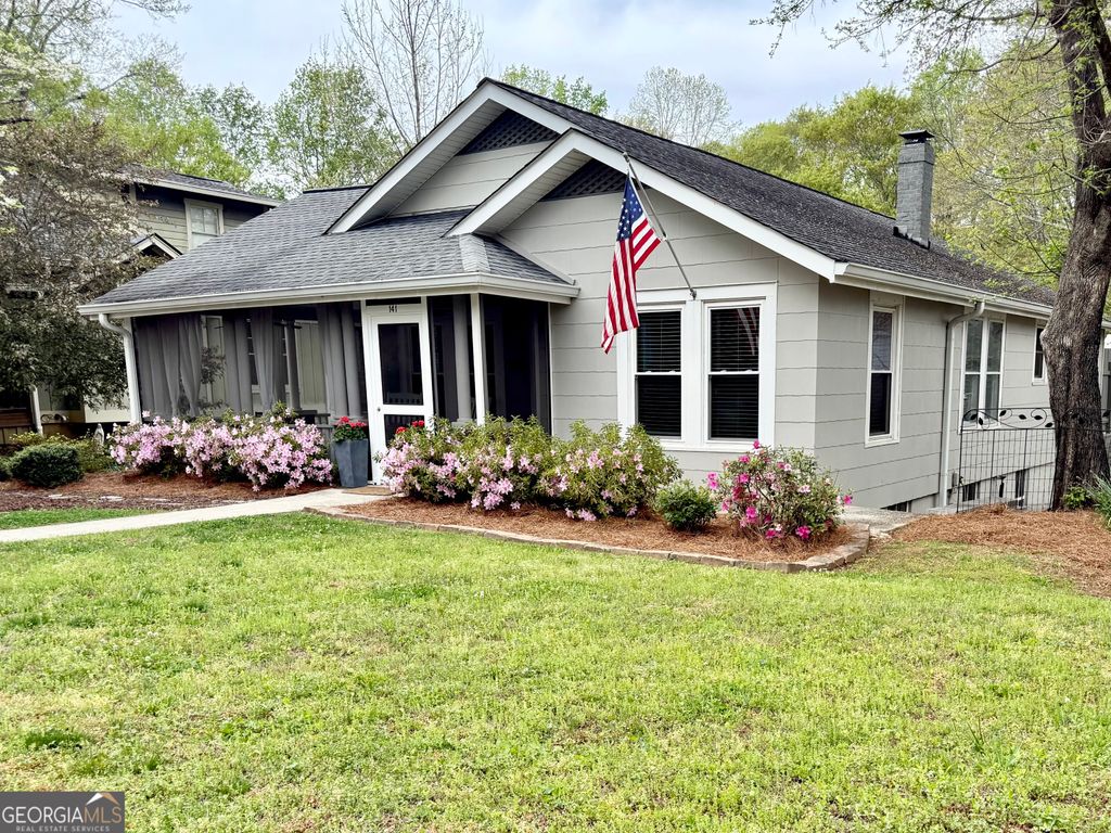 141 York Street, Clarkesville, GA 30523 — photo 2