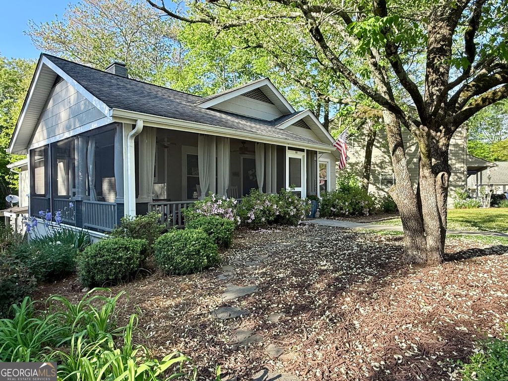 141 York Street, Clarkesville, GA 30523 — photo 3