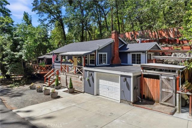 17337 Maple Shadows, Cobb, CA 95461