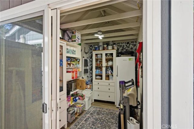 17337 Maple Shadows, Cobb, CA 95461