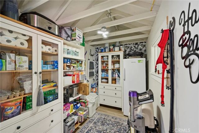 17337 Maple Shadows, Cobb, CA 95461