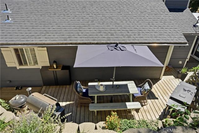 17337 Maple Shadows, Cobb, CA 95461
